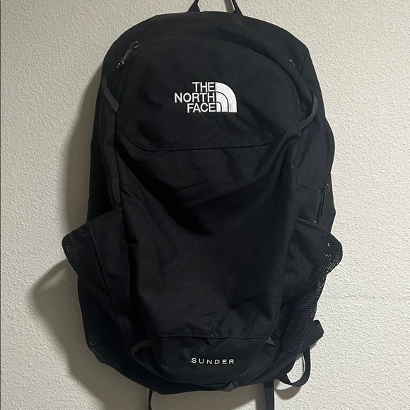 The North Face Black Sunder Backpack